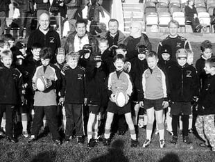 Young touring team says thanks to ‘friendliest club in country’