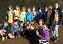Double victory at the castle cross country