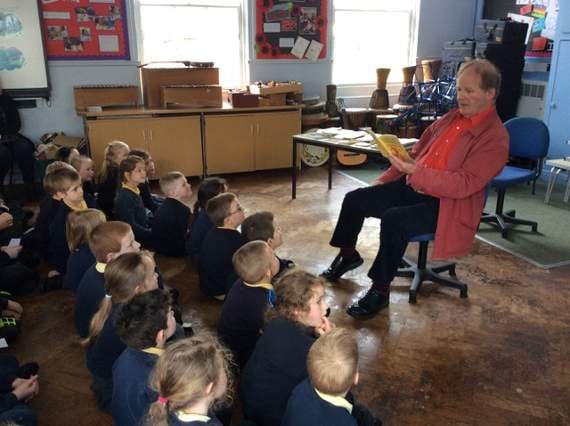 Children's author Sir Michael Morpurgo visits Hatherleigh Primary