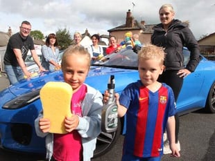 Car wash helps woodland flyers