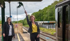 Rail minister boards the Dartmoor Line 
