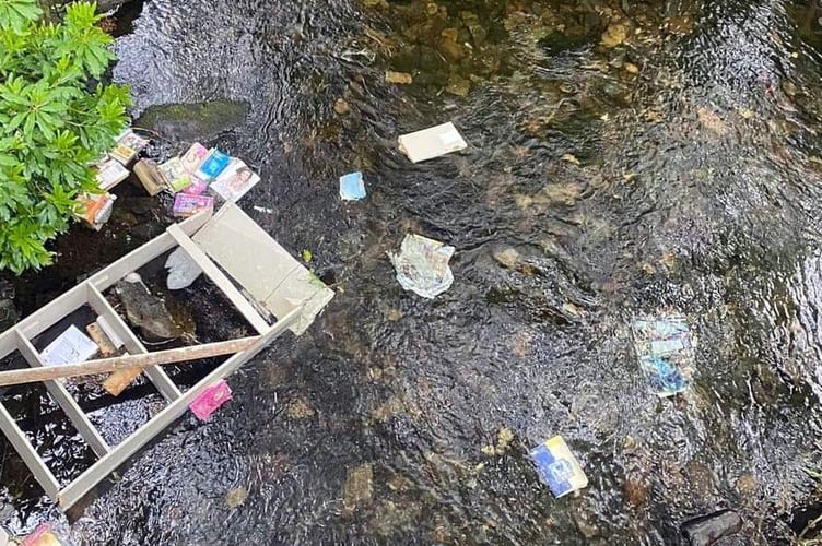 Vandalism in Simmons Park