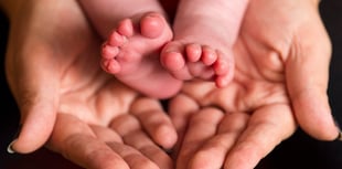 Pregnant women invited to attend breastfeeding course