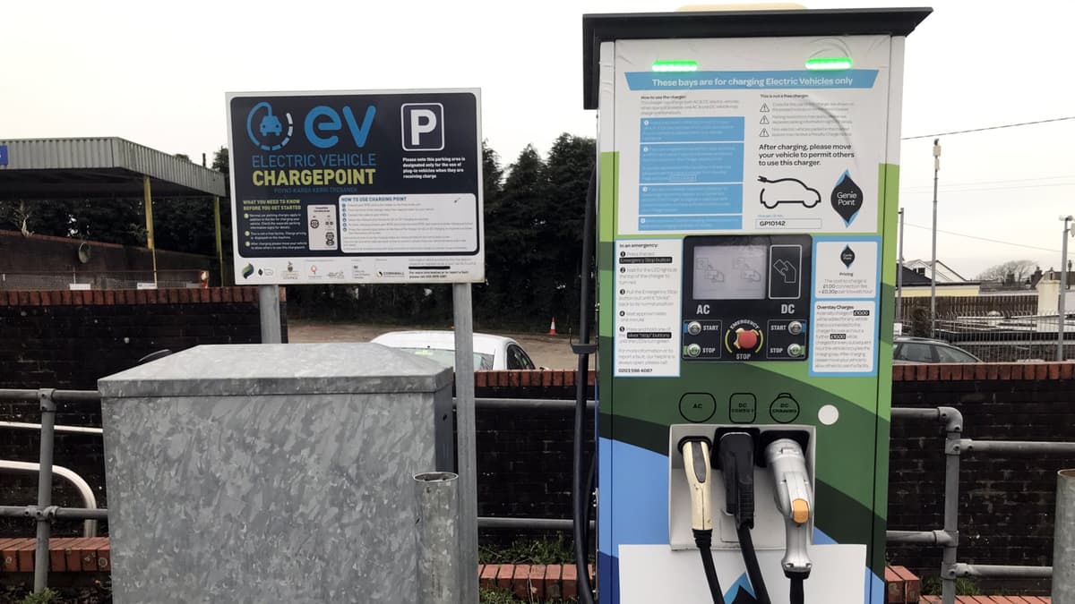 Electric vehicle charging points planned for Mill Road in Okehampton