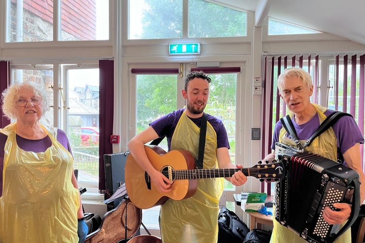 Wren Music perform at Kent House
