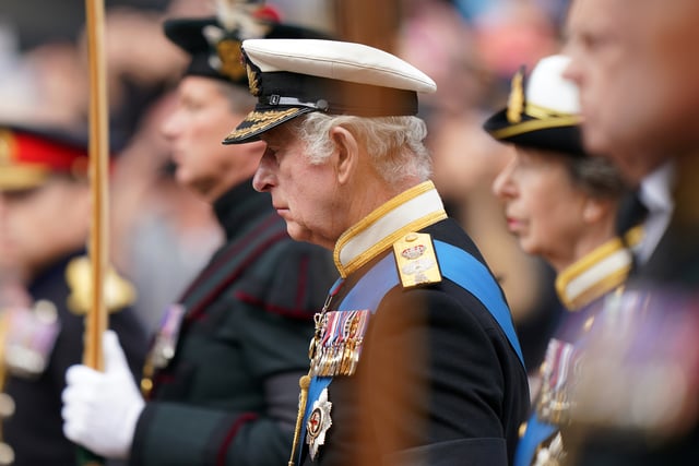Nation bids farewell to Queen 