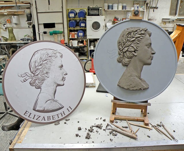 Secret sculpture to be unveiled after 14 years