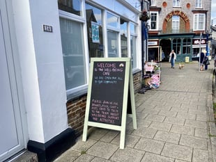 Auction evening for the Well-being Cafe