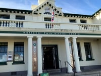 Borough council to give visitor centre help