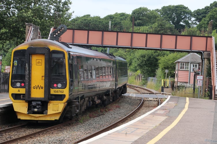Crediton Railway Station.  Stock image. AQ 7372