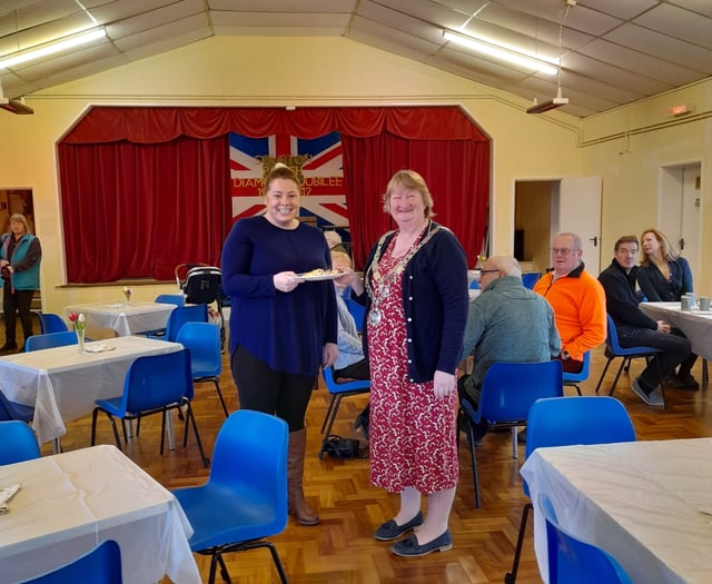 Sourton councillors cook breakfast for fundraiser