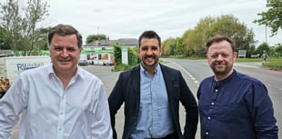Councillors secure support from MP for street lighting boost in Bow

