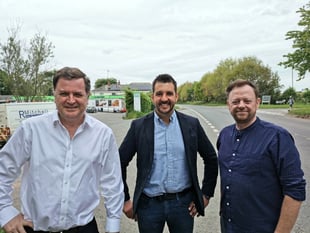 Councillors secure support from MP for street lighting boost in Bow
