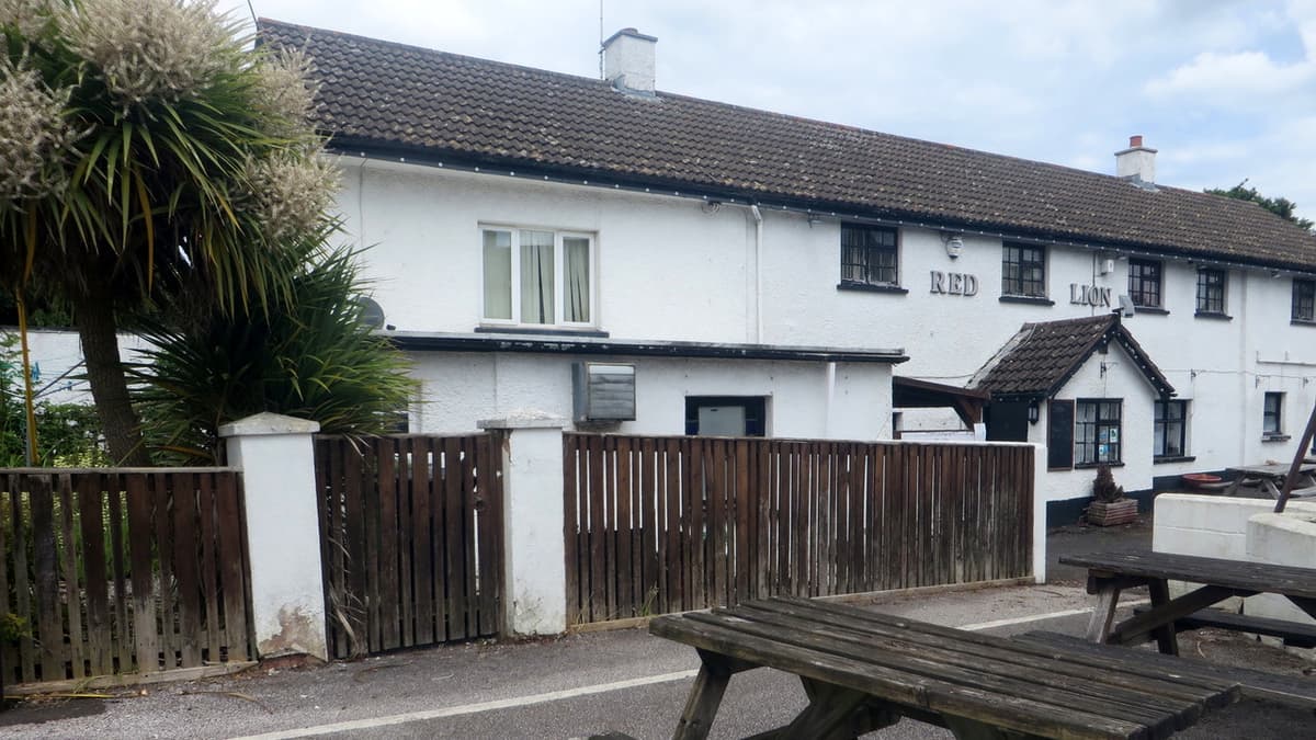 No support for plan to convert Tedburn St Mary's Red Lion Inn 