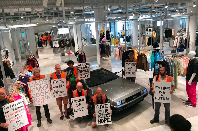 Three fathers were among 11 Devon Just Stop Oil supporters slow marching in London this week to demand the UK government end all new oil and gas licences. A total of 70 from the West Country travelled to the capital to slow march continuously each day, bringing traffic to a standstill on major roads.
Picture: JustStopOil_SW 
email JustStopOil_SW@proton.me   (14-7-23)