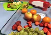 Feel like a family at Make Lunch Club
