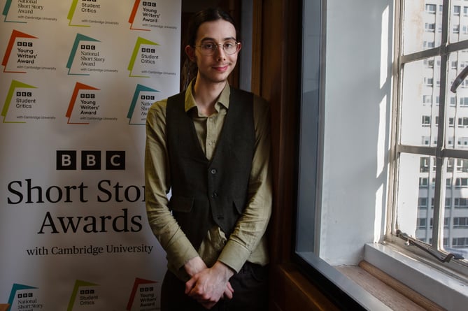 Atlas Wayland-Eden, winner of the Young Writers award , presented at the BBC Theatre during a broardcast of Radio 4s Front Row. 26/9/23. Photo Tom Pilston