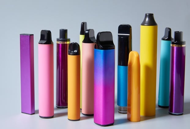 Government crackdown on single-use vapes