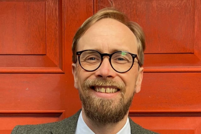 Pollsters point to Labour victory in Central Devon