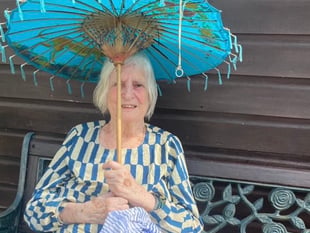 Artist in her nineties has special show in Chagford gallery
