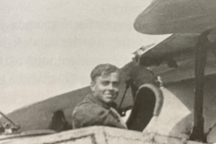Roly Alderson was a flying pioneer and trusted by statesmen.