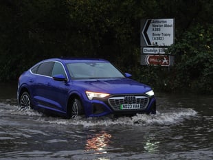 Met Office warns of heavy rain and possible flooding