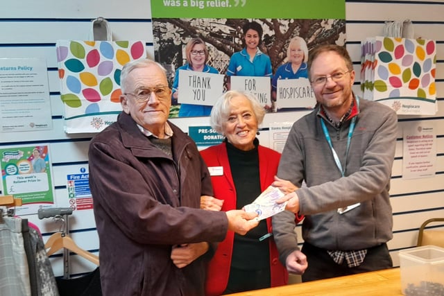 Coach tour operator gives souvenir raffle proceeds to local charities
