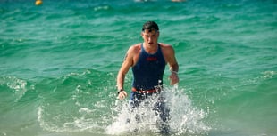 Teenager to swim Channel boosted by ice cream