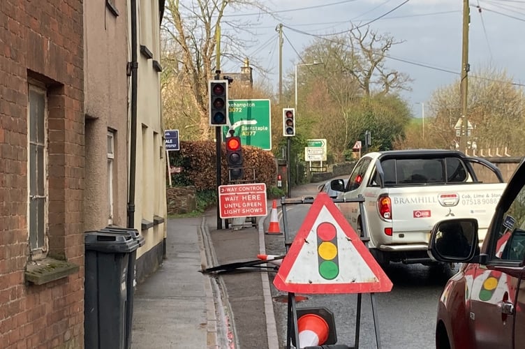 Temporary traffic lights on the A377 northbound at Copplestone