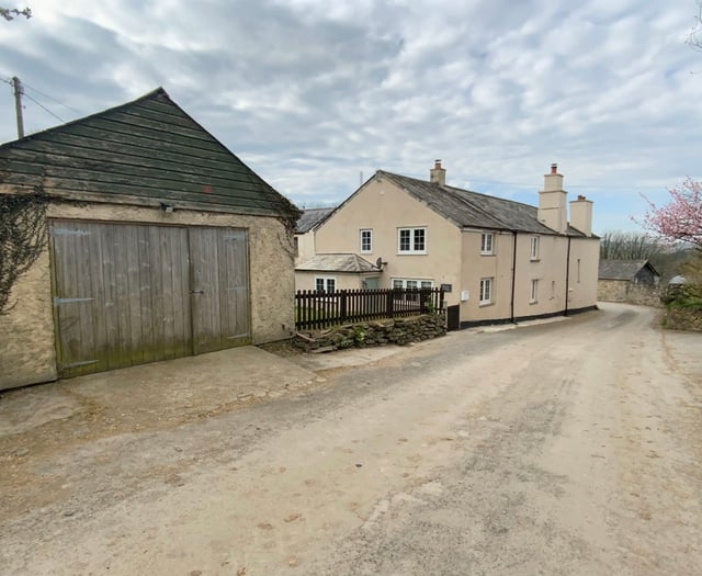 Charming family cottage to let in Townlake