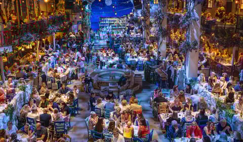 An unforgettable night of fun and food at Mamma Mia! The Party 