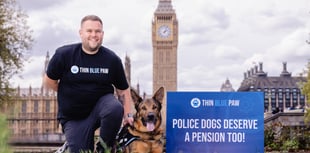 Police dogs petition Parliament for pensions
