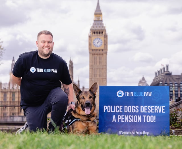 Police dogs petition Parliament for pensions