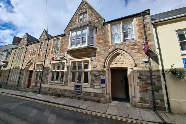 Okehampton banking blow as nearby branch to close