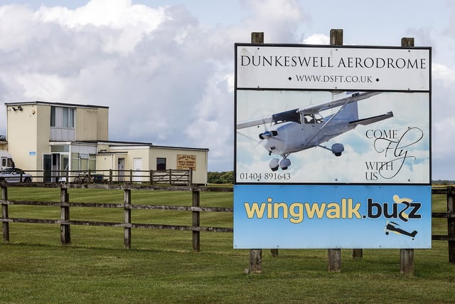 Dunkeswell skydiving victims formally identified