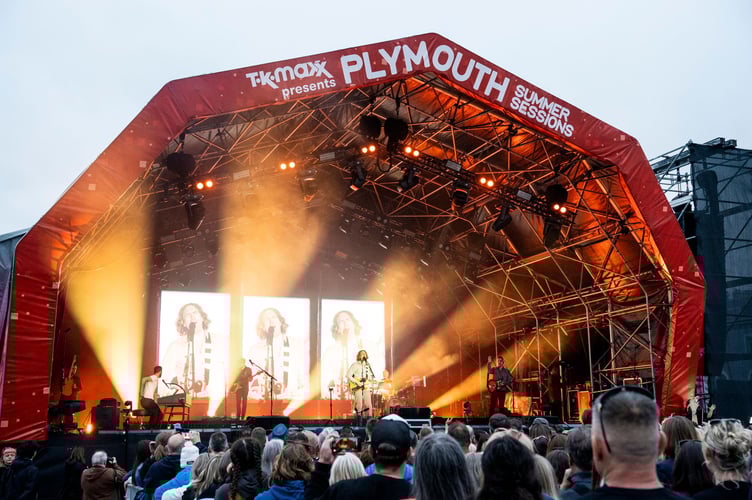 Snow Patrol left the crowds wanting more on the last day of the four-day live Plymouth Summer Sessions outdoor concerts on Plymouth Hoe at the weekend (19-22).