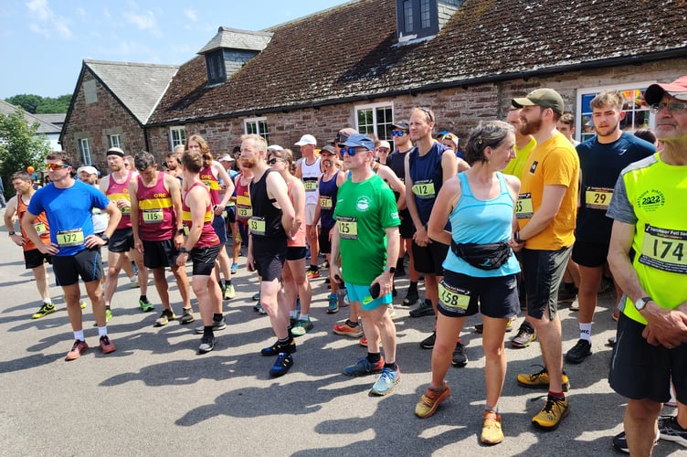 Burrator Race briefing at Meavy Fair