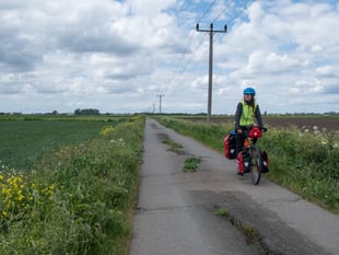 Researcher connects with farmers during 2,000-mile cycle challenge