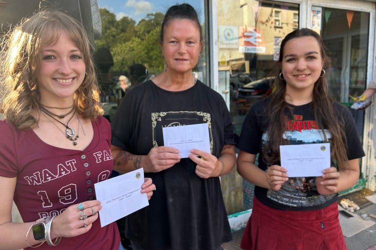 Age 14 upwards (left to right): Ellie Soul, first; Helen Bowyer, third; and Dibeh Alaoui, second.