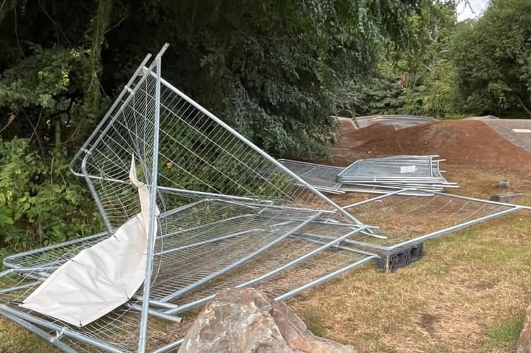 The fencing protecting the site has been damaged.