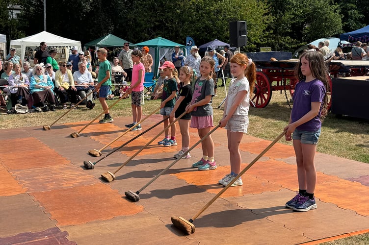 Competitors ready for some Dartmoor Broom Dancing. AQ 9026