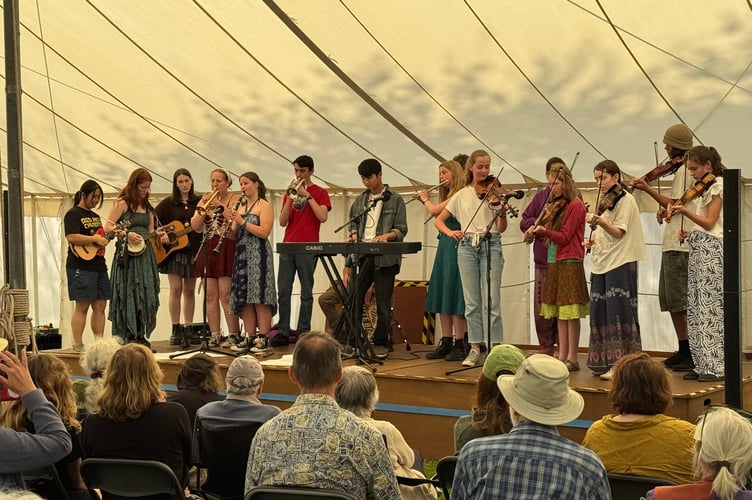 Devon Youth Ensemble at the Dartmoor Folk Festival. AQ 9271