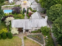 Celebrity couple in fresh planning battle