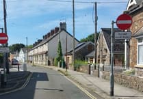 Okehampton police warn drivers: £100 fines for wrong way