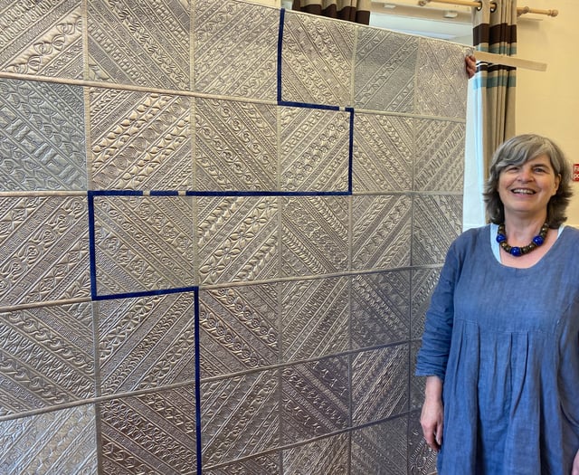 Bere seamstress wins international prize for quilt