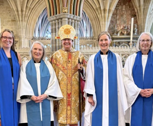 Bishop Moira licenses new lay ministers
