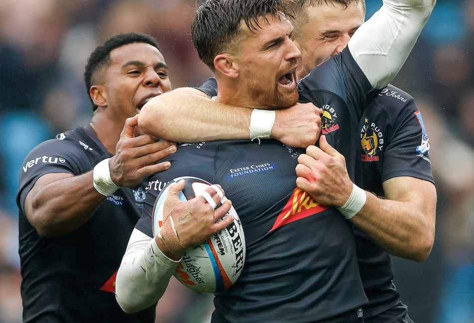 England star Slade pledges future to the Exeter Chiefs