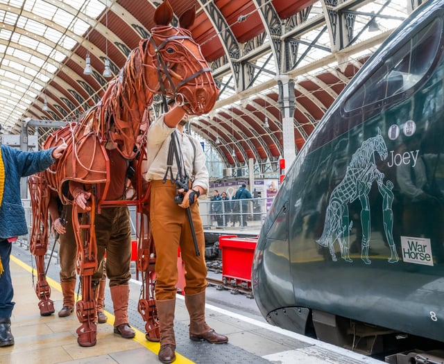 War Horse's Joey gets train named after him at Paddington