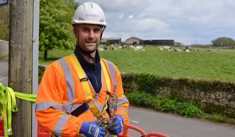 Homes in three West Devon villages can now connect to full fibre broadband