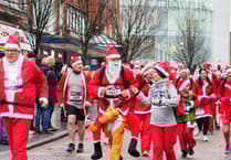 More than 750 join Santa Run through Exeter